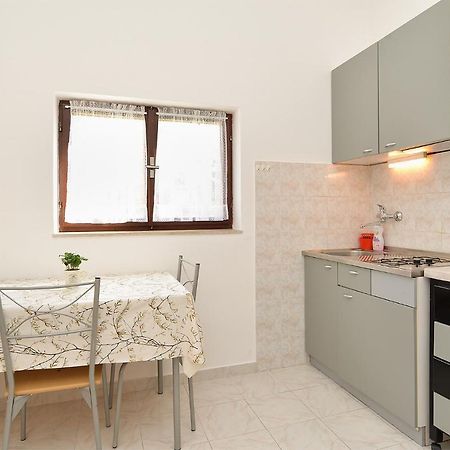 Apartment Ivan 535 Pula Bagian luar foto